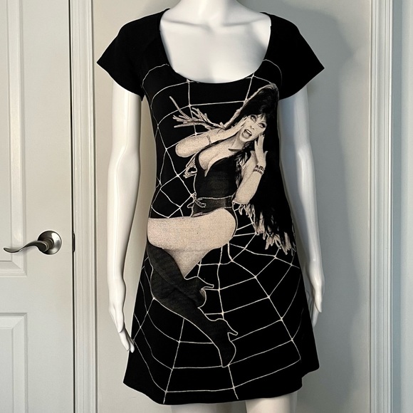 Kreepsville 666 Dresses & Skirts - Kreepsville 666 XL Elvira graphic mini dress 2012 NWOT Rare HTF Retired Design